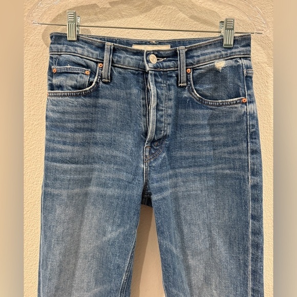 MOTHER Superior The Tomcat Distressed Crop Blue Jeans Playing with Scissors 25 - Picture 5 of 16